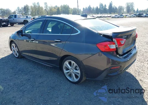 2016 Chevrolet Cruze Premier z USA, uszkodzony, nr VIN 1G1BG5SM2G7321064
